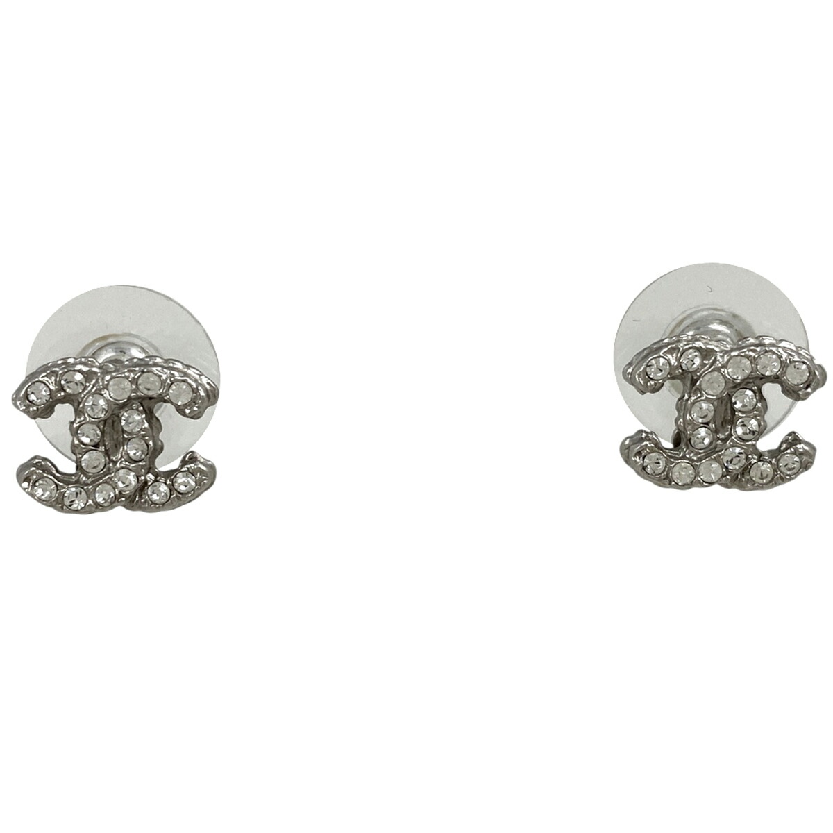 CHANELシルバー ハート型 フープピアス CHANELシルバー ハート型 フープピアス