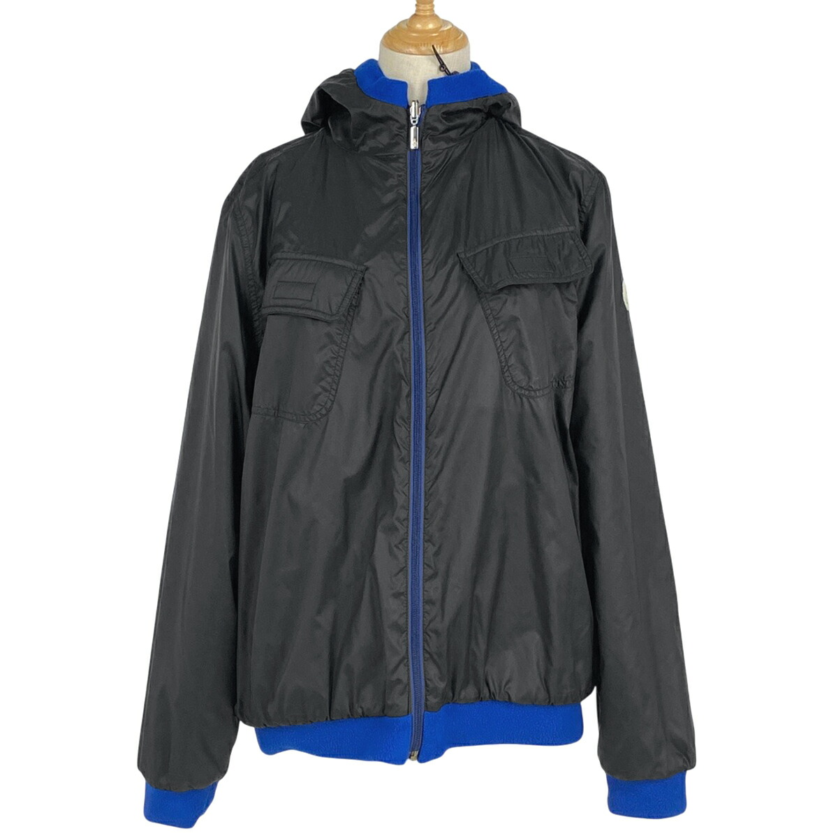 L*す様 未使用展示品　モンクレール HALESIA ナイロン　ブルゾン　ジャケ L*す様 未使用展示品 モンクレール HALESIA ナイロン ブルゾン ジャケ