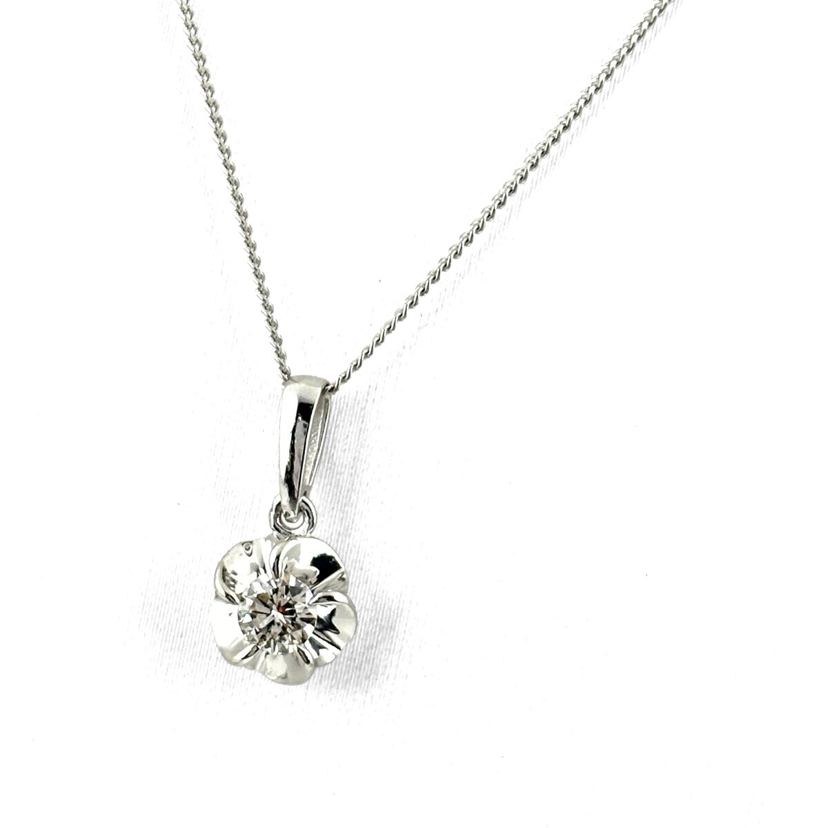 ダイヤモンド デザインネックレス プラチナ ペンダント ネックレス Pt900 Pt850 ダイヤモンド レディース 【中古】 msp39 29,380円