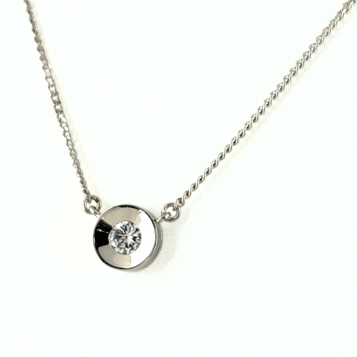 ダイヤモンド デザインネックレス プラチナ ペンダント ネックレス Pt900 Pt850 ダイヤモンド レディース 【中古】