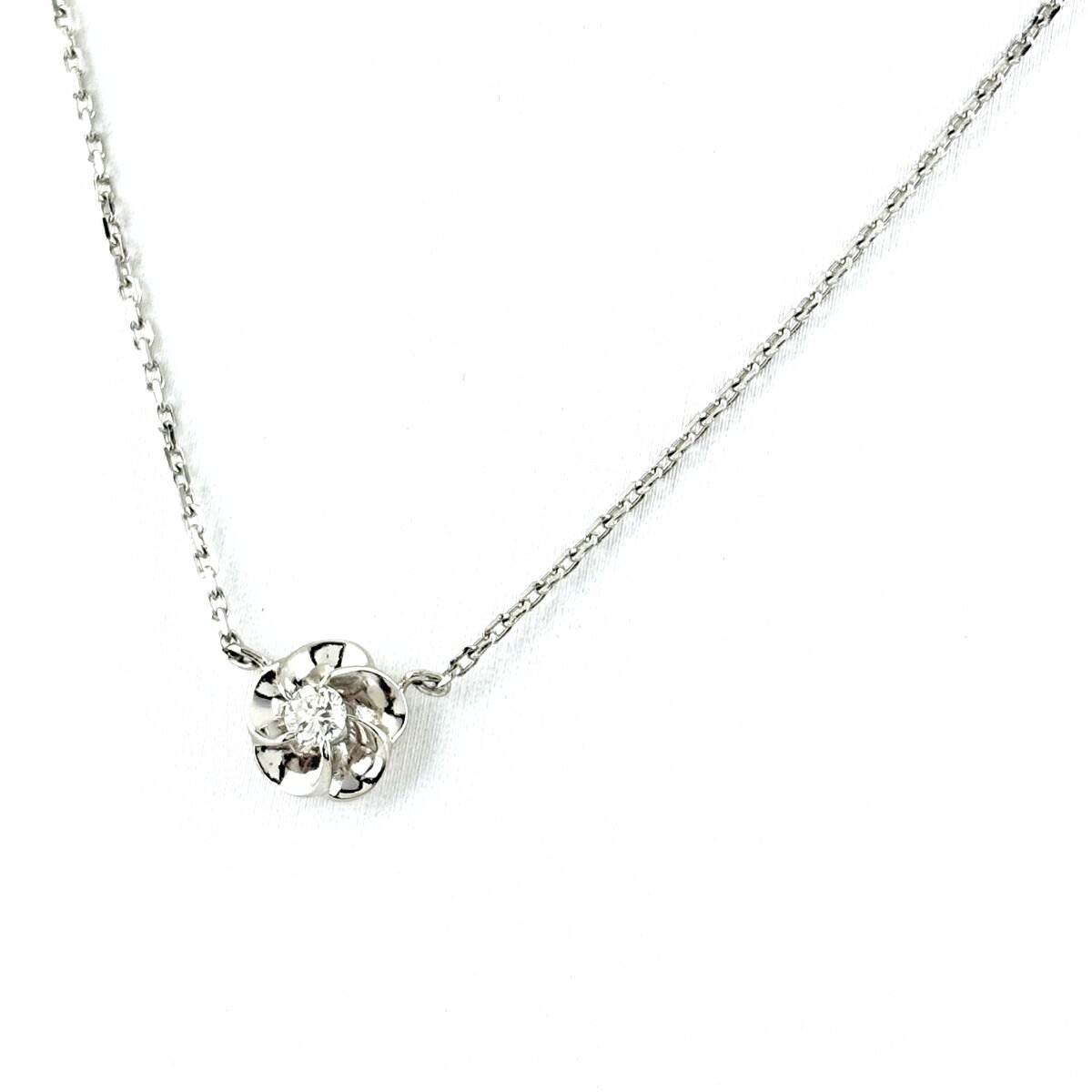 ダイヤモンド デザインネックレス プラチナ ペンダント ネックレス Pt900 Pt850 ダイヤモンド レディース 【中古】 msp39|バイセル 店