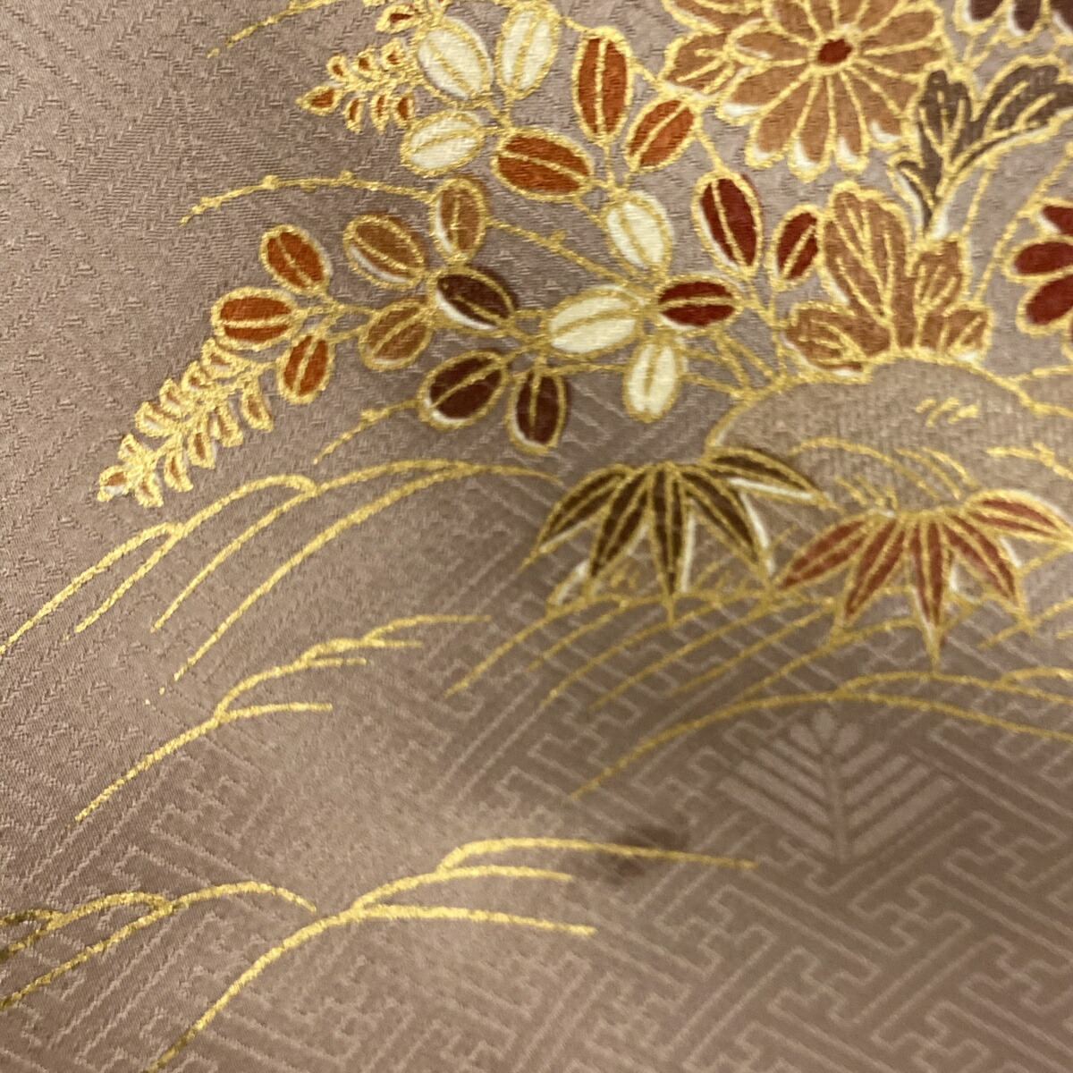 肌触りがいい 訪問着 秀品 一つ紋 秋草 間垣 金彩 染分け ピンク 袷 身丈158cm 裄丈63cm S 正絹 中古 バイセルオンライン 店 最安値 Www Toyotires Ca