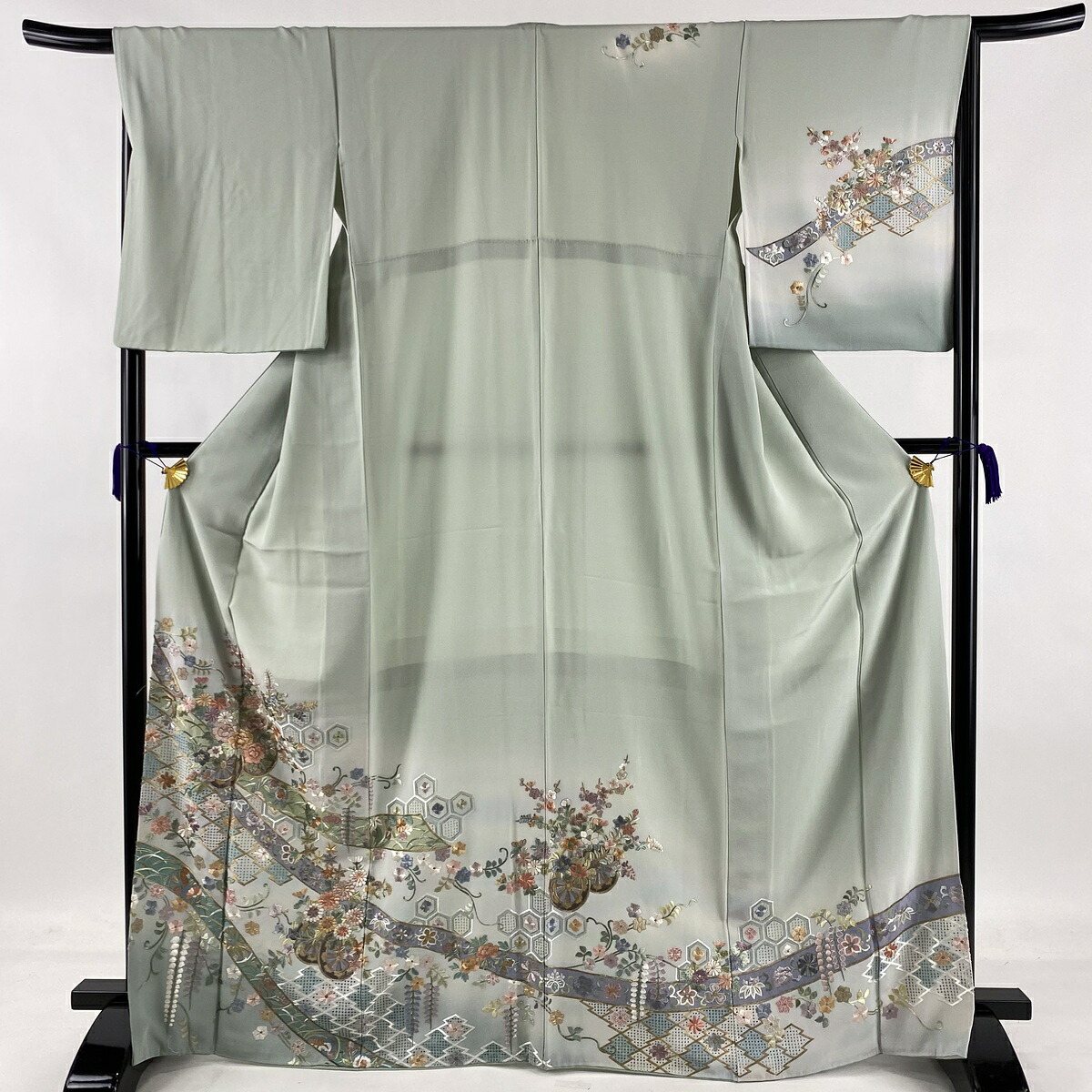 面会着 美品 逸品 デリケート 熨斗 金糸 エンブロイダリー 薄緑 袷 身の長168cm 裄身たけ67 5cm L 正絹 中古 格付けa 洋服 再利用 送料無料 ゴールデン週 お母の日にち 裂地の日 戴き物 貢物 現行 産まれる日 上書日 祝言儀典 縁付き モード 渡航 Maxtrummer Edu Co
