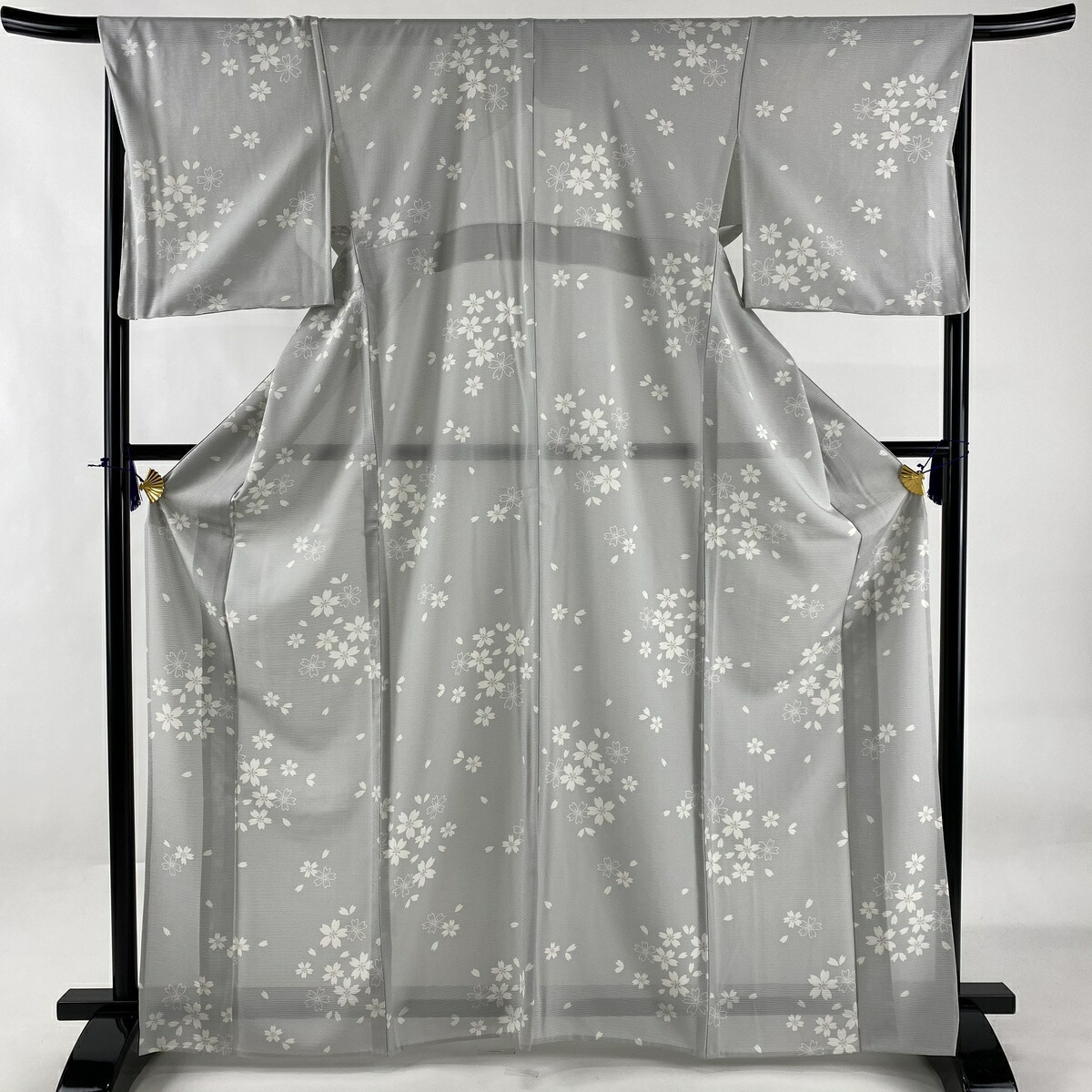 小紋 美品 神品 絽 桜色 花唇 グレー 薄物 身身長166 5cm 裄丈68cm L 正絹 中古 等位s 衣紋 リサイクル 貨物輸送無料 ゴールデンウィーク かあ様の時代 服地の日 土産 配物 差し上げ物 生誕日 記憶日 ブライダルセレモニー 婚礼の儀 モード 旅 Gpcsystems Ae