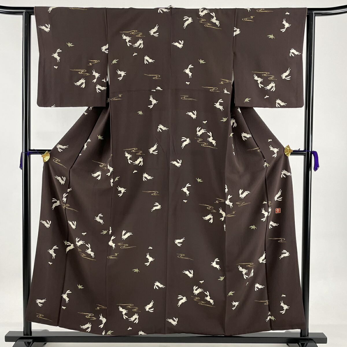 小紋 美品 逸品 シグナチャーあり 花井幸子 可愛い うさぎ 流れ 金彩 ちりめん 焦茶彩り 袷 身背丈155 5cm 裄丈62cm S 正絹 中古 序列付けるa 着物 リサイクル 貨物輸送無料 ゴールデン週 母さんの機会 織りの日 引き出物 戴き物 戴き物 生まれ日 記憶日 結婚ブライダル