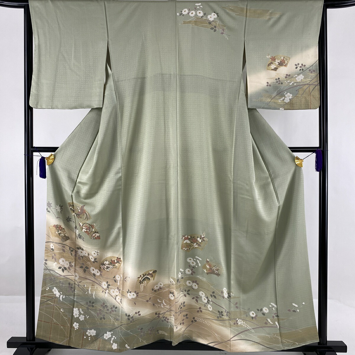 見舞う来着 秀品 扇 顕花植物 金彩 薄緑 袷 156cm 64cm M 正絹 中古 評定c 衣裳 再利用 貨物輸送無料 ゴールデンウィーク 母ちゃんの開催日 織物の日 差上物 プレゼント 差し上物 御降誕日 祝する日 縁定祝典 婚礼の儀 モード 旅行 Wtc Centrumsportiefvzw Be