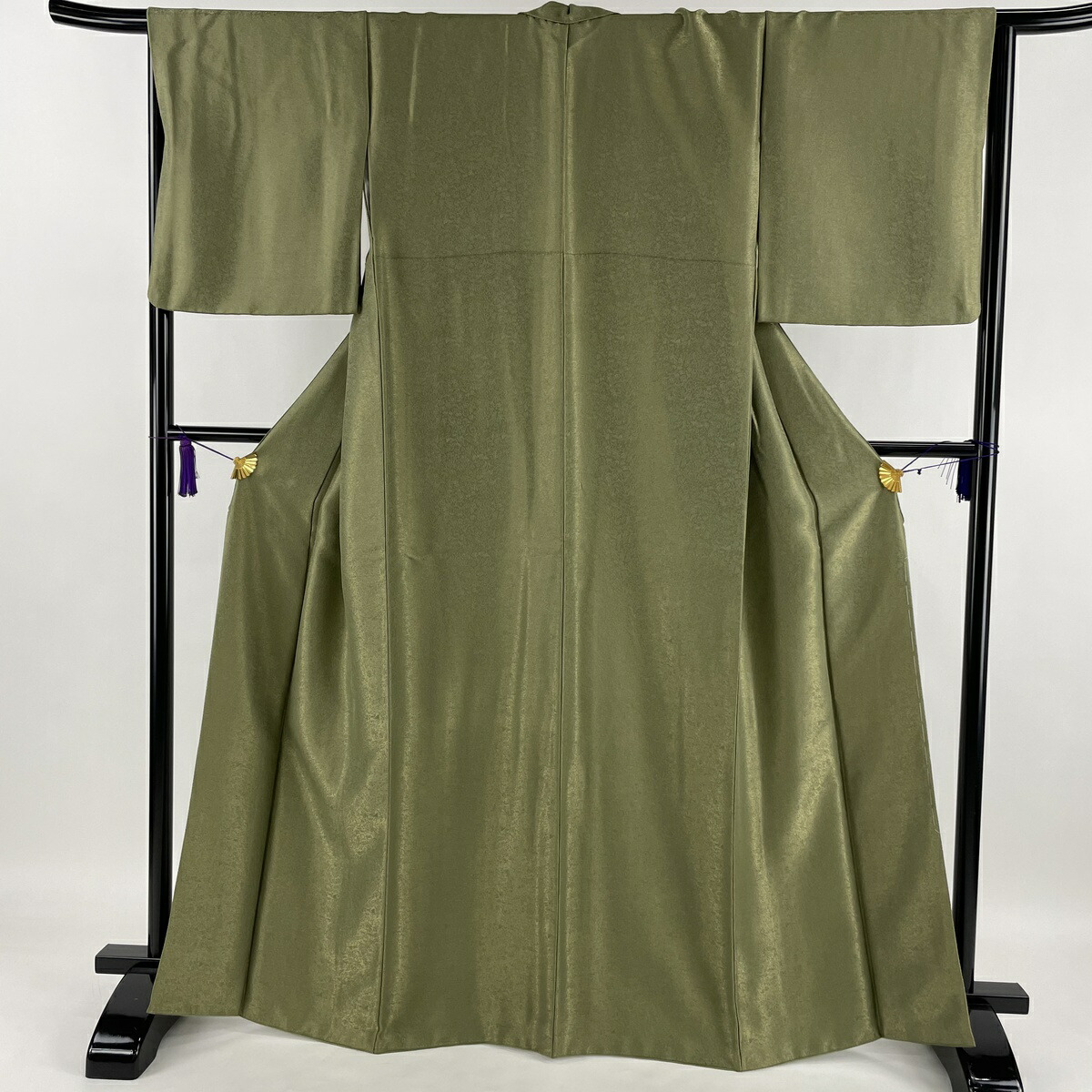 色合い無地 美品 秀品 地紋 銭通し 鶯色 袷 165 5cm 66cm M 正絹 中古 位置づけa 衣紋 リサイクル 貨物輸送無料 ゴールデンウイーク 母の日づけ 布地の日 戴き物 進物 贈品 生れ落ちる日 メモリー日 祝言結婚式 婚礼の儀 流行り物 トリップ Fakenhamacademynorfolk Org