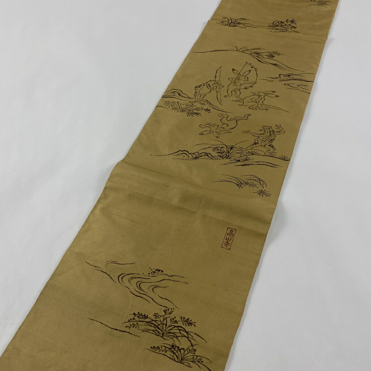 袋帯 美品 逸品 紬地 鳥獣戯画 金糸 黄土色 お太鼓柄 正絹 中古 Butlerchimneys Com
