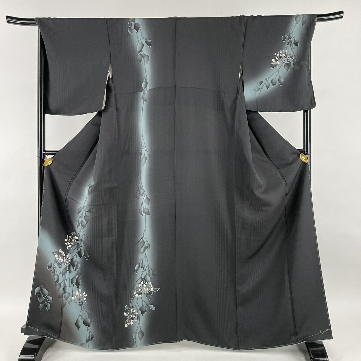 付下げ 美品 名品 かっこいい 葉柄 染め分け 墨色 袷 身丈164 5cm 裄丈69cm L 正絹 中古 Sogarage Com