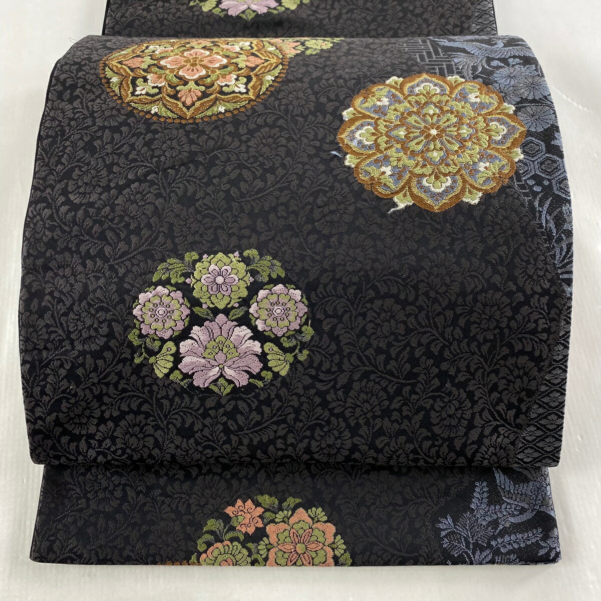 袋帯 美しさもの 名品 まとも貯蔵室お寺さま献上お花水茎の跡 最盛期唐草 成鶏 金糸 お茶紫 六つ鑑定家 正絹 中古 Blackfishmarine Com