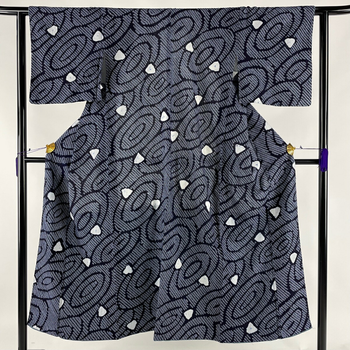 Kanpeki 浴衣 美品 名品 幾何学模様 絞り 濃紺 身丈145cm 裄丈61cm S 綿 中古 Dai E Atai Shinpin Css Edu Om