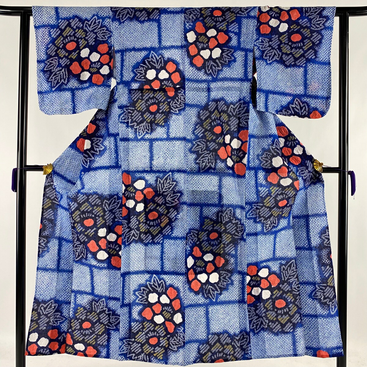 浴衣 名品 S 幾何学模様 絞り 絞り浴衣 綿 草花 裄丈63cm 身丈150cm 青 驚きの価格が実現 絞り浴衣