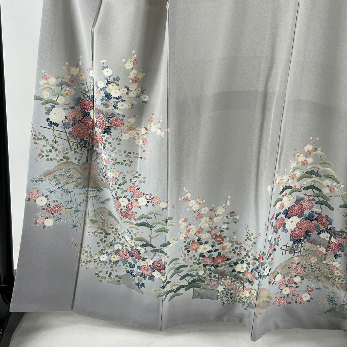 着物セット 秀品 L 松竹梅 正絹 灰色 菊 落款あり 袋帯セット 袷 裄丈69cm 身丈162cm 使い勝手の良い 落款あり