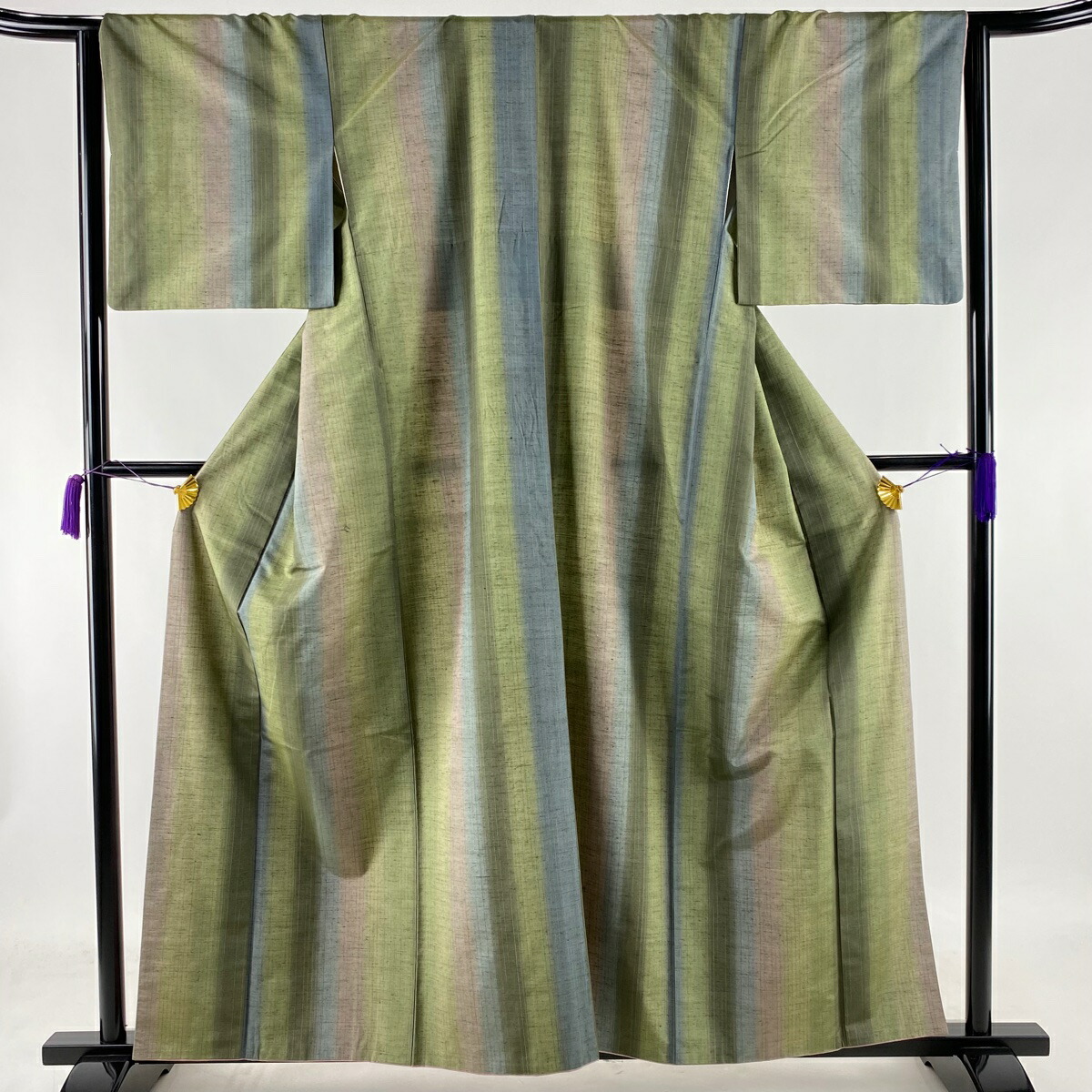 紬 美品 秀品 縞 よもぎ色 袷 158.5cm 65cm M 正絹 【中古】