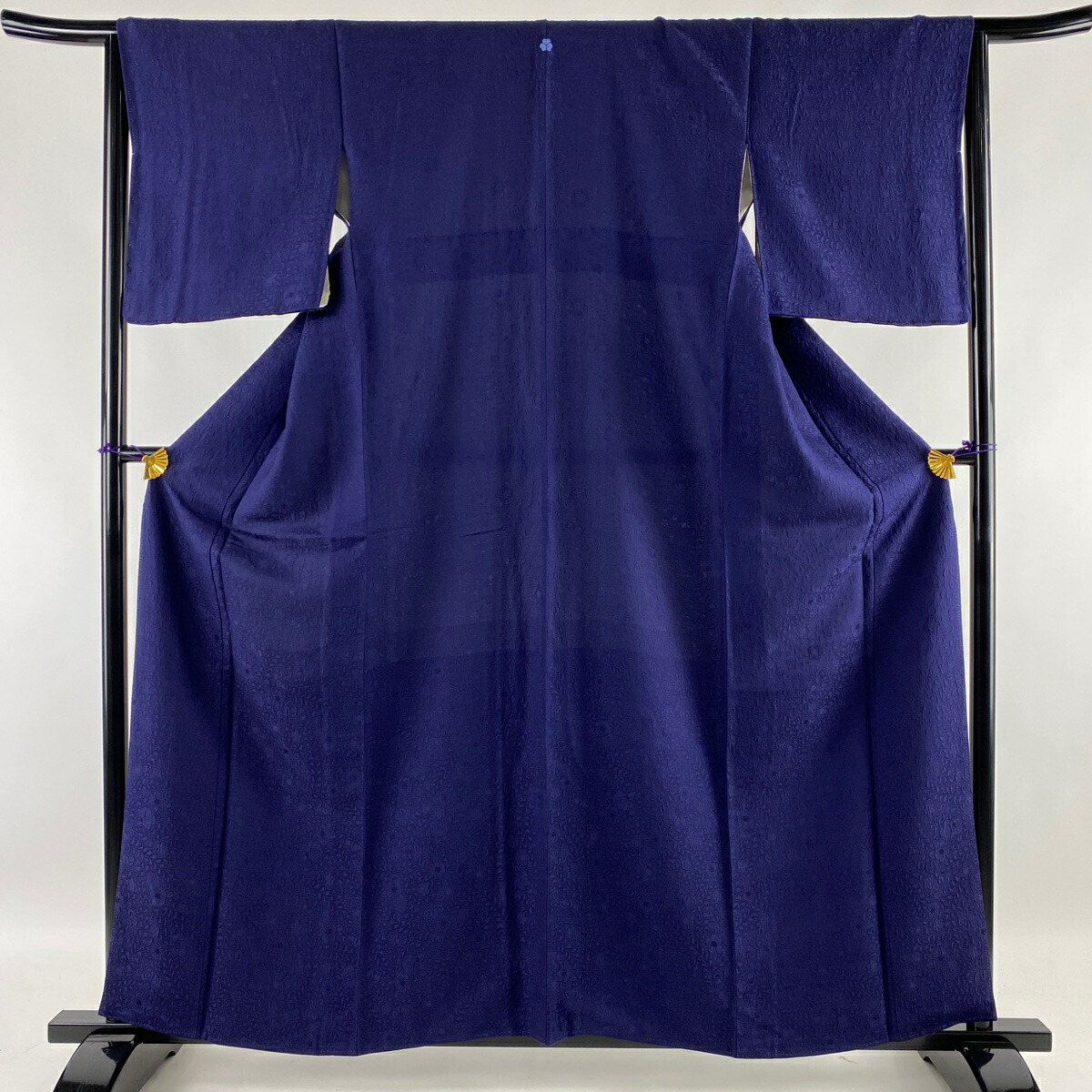 色無地 美品 名品 一つ紋 地紋 青紫 袷 身丈160cm 裄丈65cm M 正絹