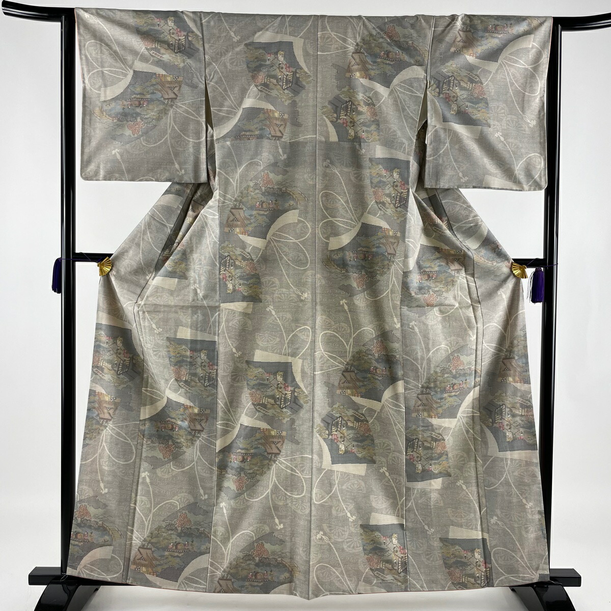 大島紬 美品 逸品 証紙あり 風景 人物 灰色 袷 身丈161.5cm 裄丈64cm M 正絹