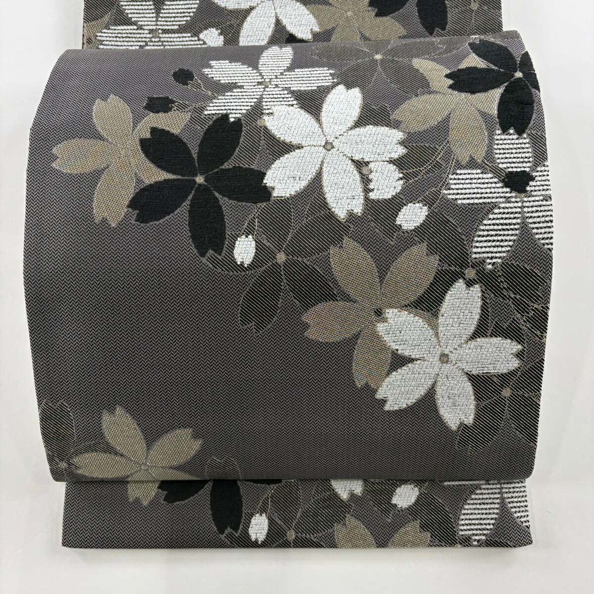 斉藤三才　袋帯　金糸　市松　変わり格子　着物　065w d 楽天市場】袋帯 美品 秀品 斉藤三才 落款あり 関西仕立て 三才鳥