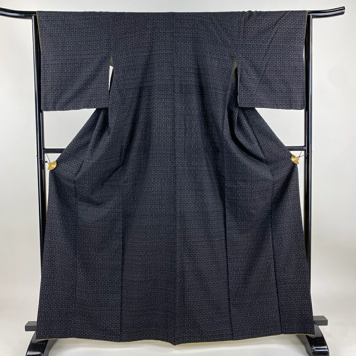 結城紬 美品 逸品 身丈155cm 裄丈63.5cm 正絹