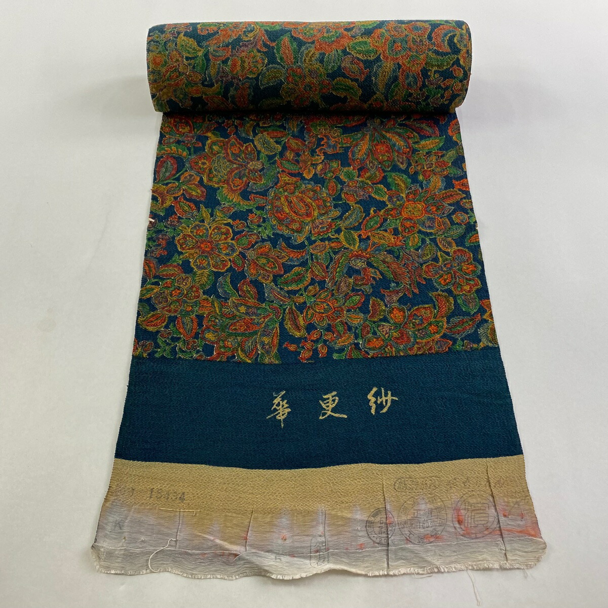 正絹反物　まとめ売り 値札70万以上　丹後縮緬　　パールトーン　刺繍　黄　緑 正絹反物 まとめ売り 値札70万以上 丹後縮緬 パールトーン 刺繍 黄 緑 正絹