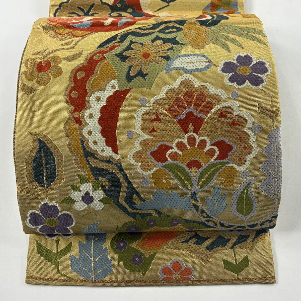 【在庫一掃】 【美品】 袋帯 逸品 紋屋井関 落款あり 御寮織 関西仕立て 草花 刺繍 箔 金色 六通 正絹 【中古】