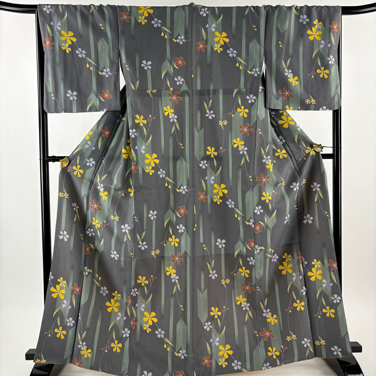 小紋 身丈163.5cm 裄丈63.5cm S 袷 葉 実 総絞り 黒灰