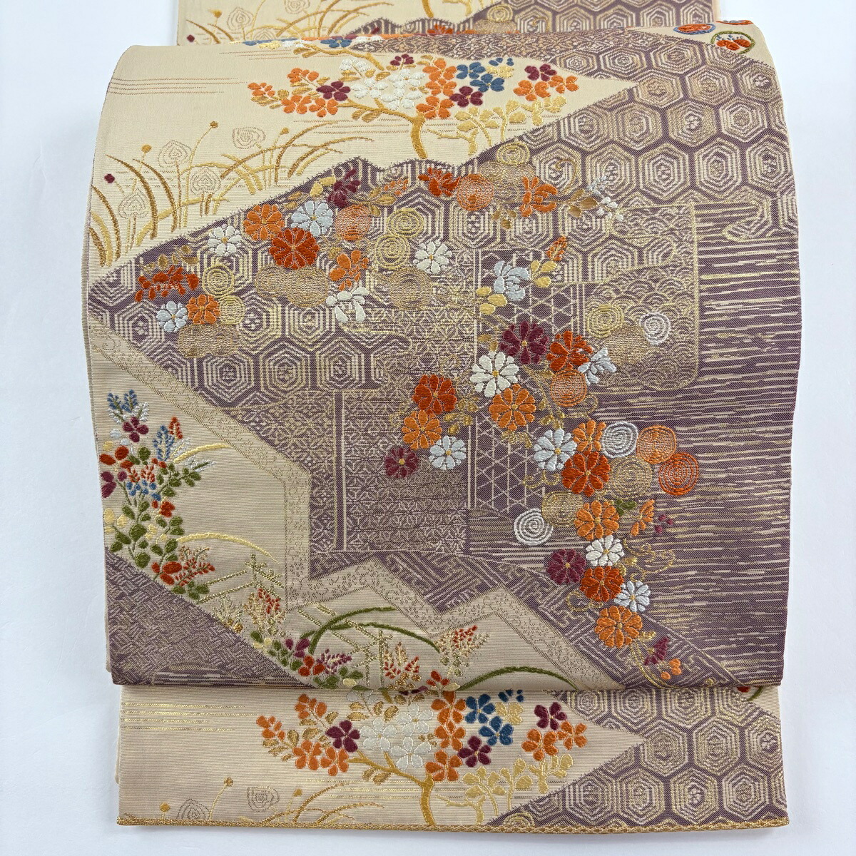 袋帯 名品 草花 有職文様 箔 金糸 ベージュ 六通 正絹 【中古】
