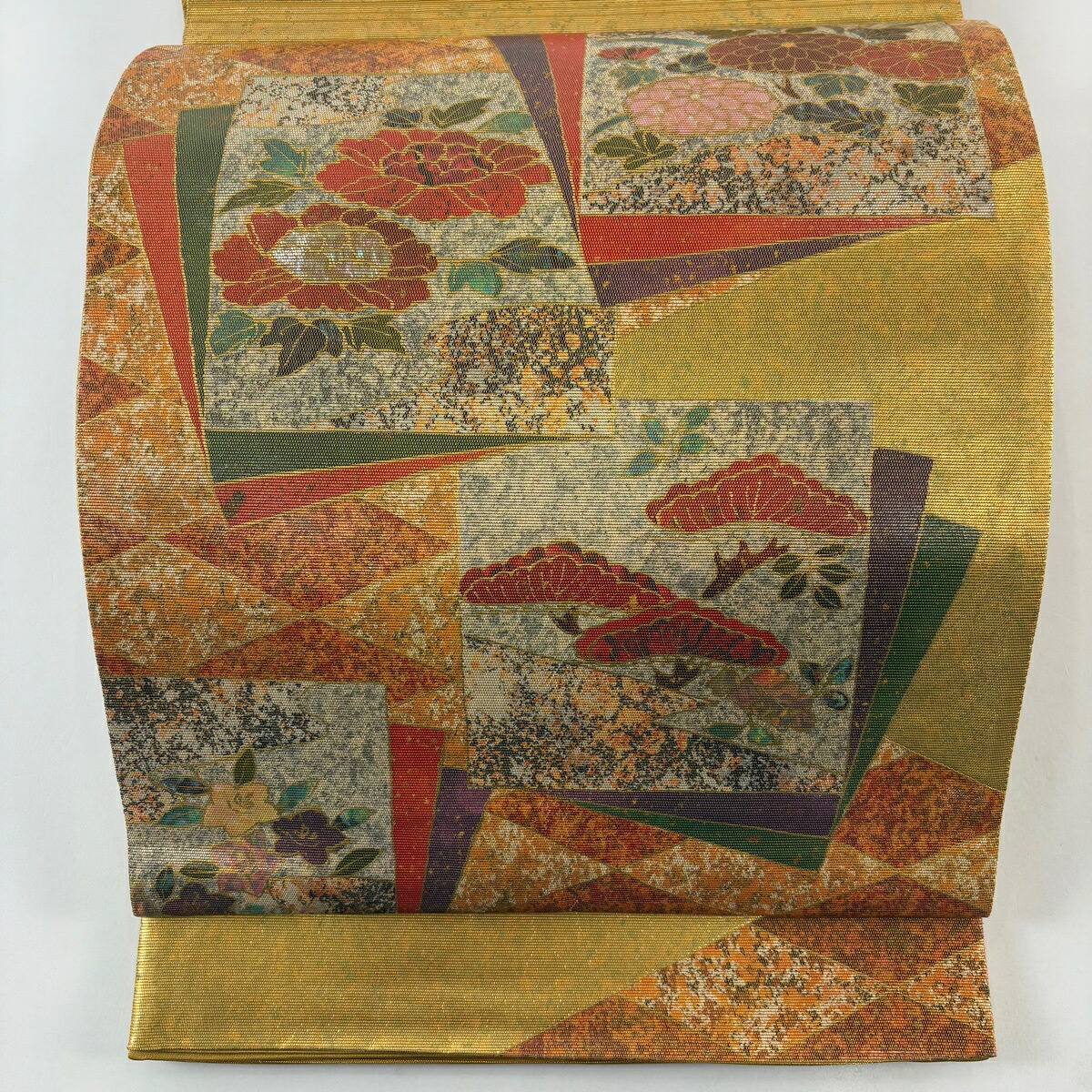 袋帯 名品 色紙 草花 螺鈿箔 箔 金色 お太鼓柄 正絹 【中古】
