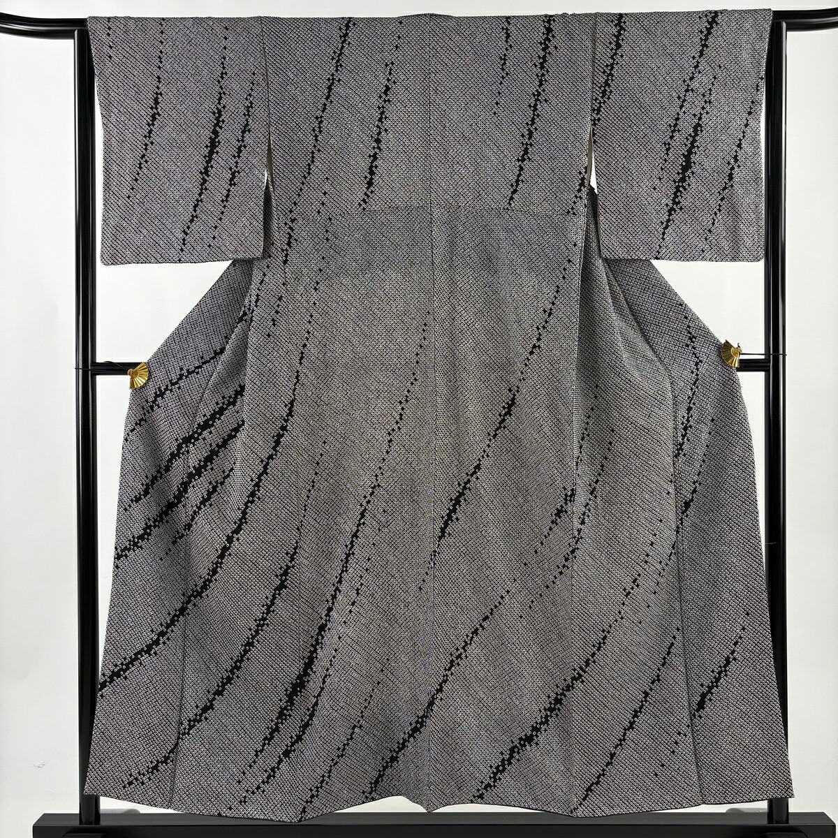 【美品】 付下げ 身丈152.5cm 裄丈62.5cm S 袷 幾何学 総絞り 黒 正絹 名品 【中古】