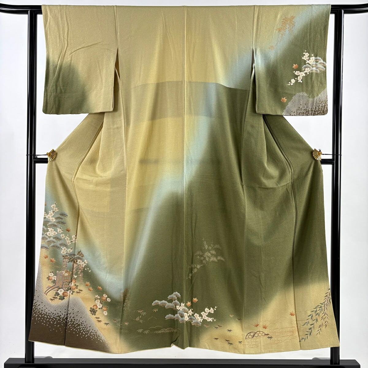 訪問着 身丈151cm 裄丈61cm S 袷 やまと 松竹梅 御所車 金彩 金通し ベージュ 正絹 秀品 【中古】 6,600円
