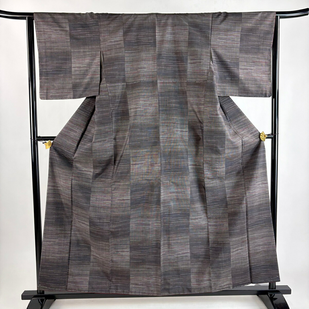 紬 身丈159cm 裄丈64cm M 袷 縞 茶紫 正絹 秀品 【中古】