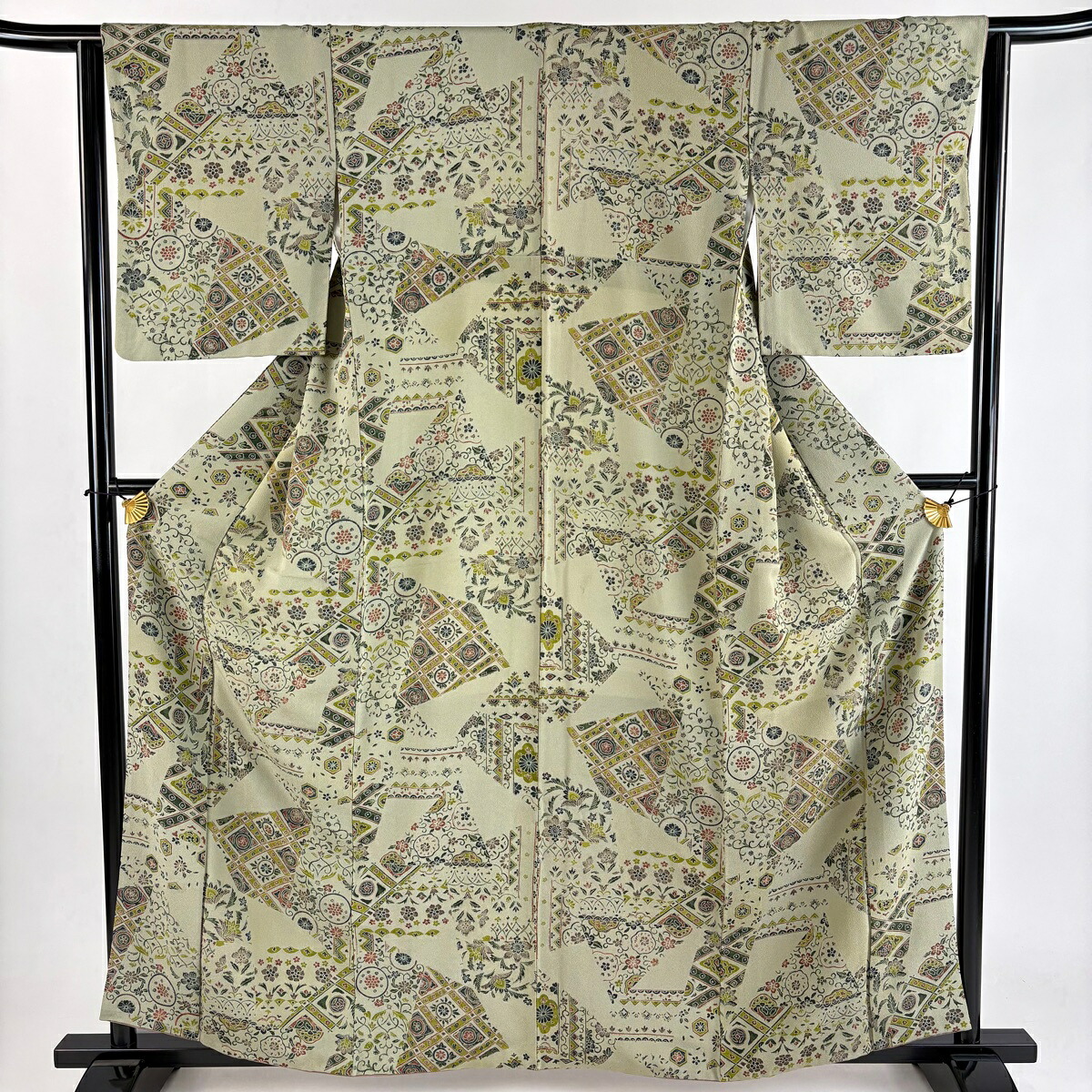 小紋 身丈160cm 裄丈63cm S 袷 草花 亀甲 縮緬 灰緑 正絹 秀品 【中古】
