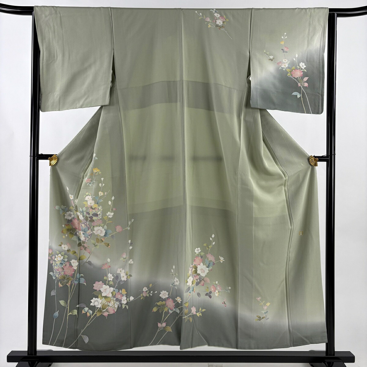 訪問着 身丈155cm 裄丈64.5cm M 袷 落款あり 花籠 草花 染め分け ぼかし 薄緑 正絹 秀品 【中古】
