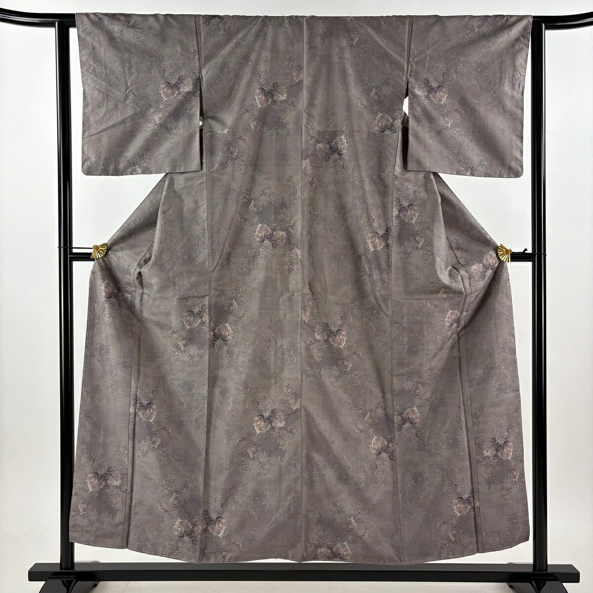 【美品】 大島紬 身丈155cm 裄丈62cm S 袷 都喜ヱ門 証紙あり 葉と実 灰茶 正絹 逸品 【中古】