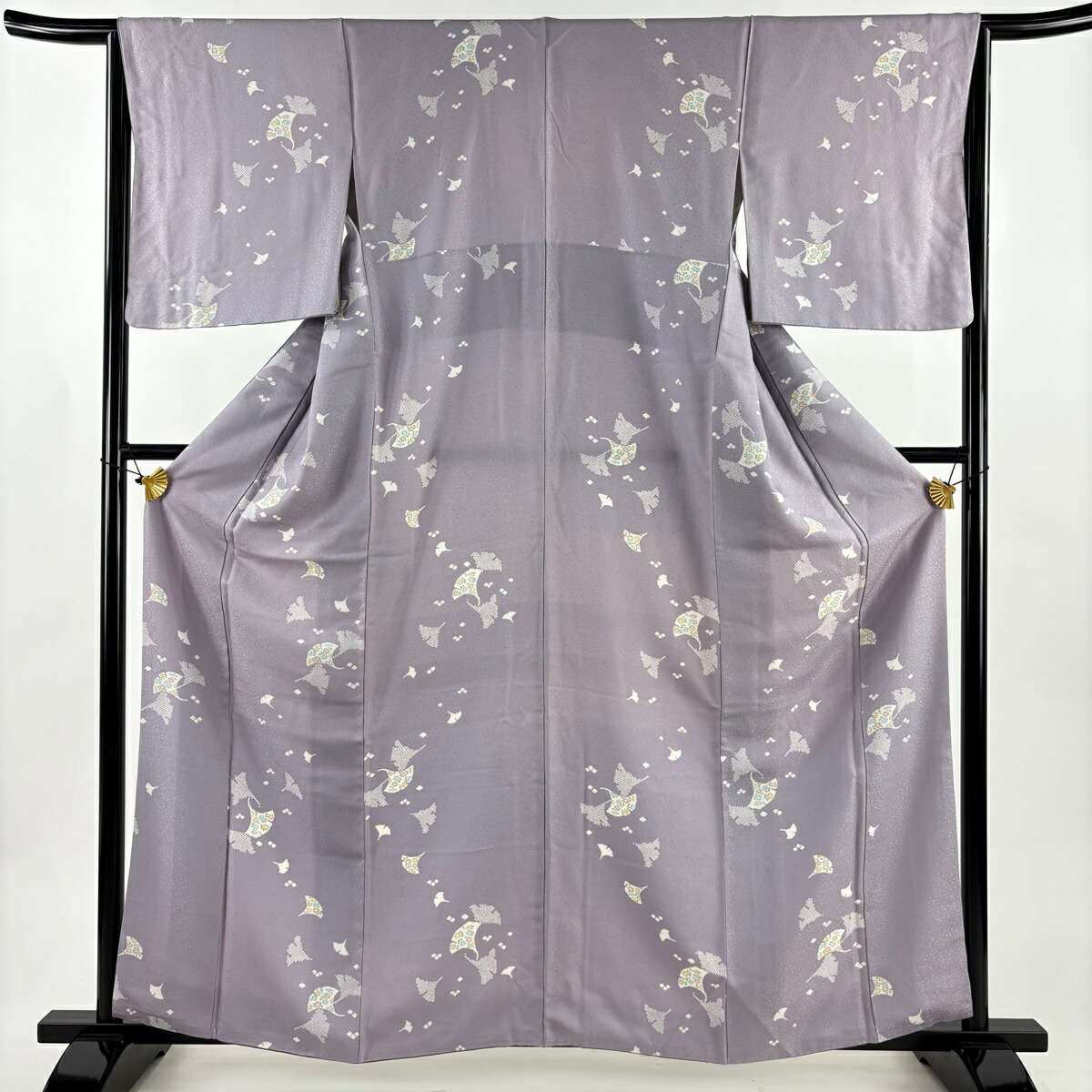 小紋 身丈162cm 裄丈65cm M 袷 銀杏 小花 薄紫 正絹 秀品 【中古】