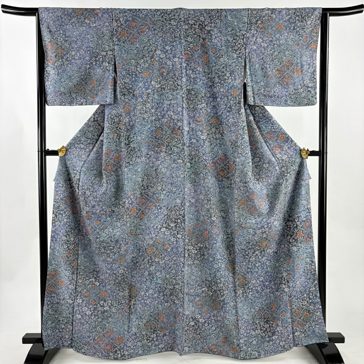 【美品】 小紋 身丈164.5cm 裄丈65cm M 袷 草花 松皮菱 ぼかし 青灰色 正絹 秀品 【中古】