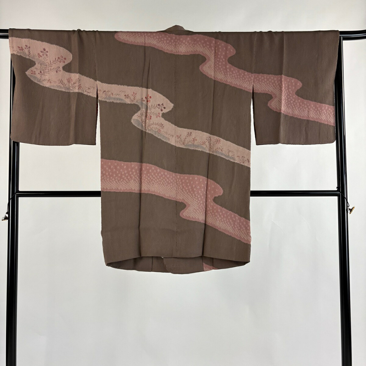 道行 身丈93.5cm 裄丈67cm M 和装コート 角衿 霞 草花 絞り 灰茶 正絹 秀品 【中古】