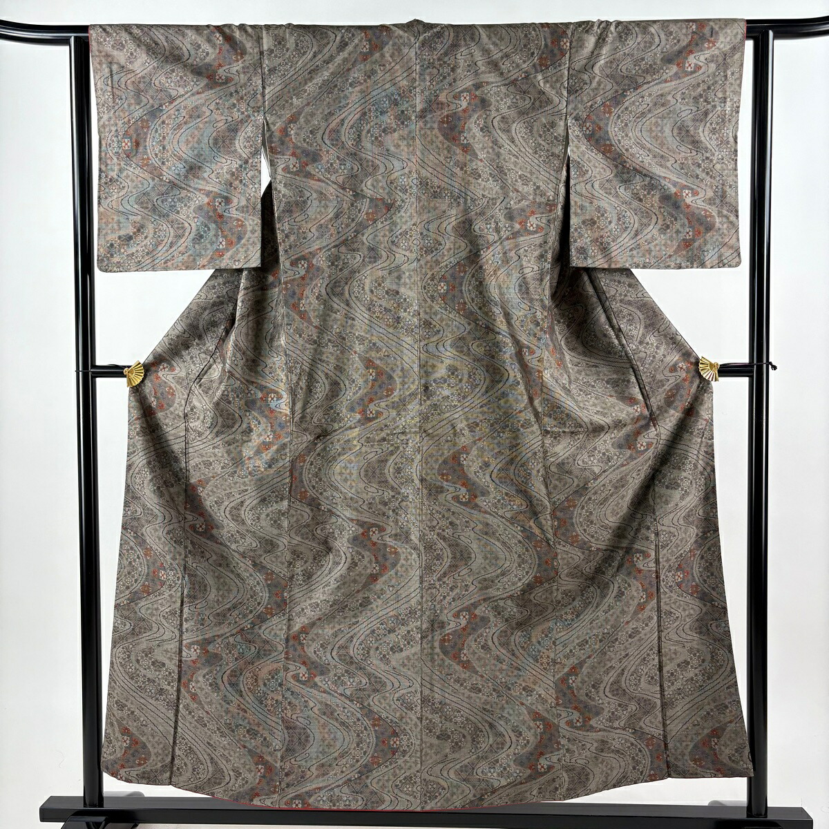 【美品】 紬 身丈156.5cm 裄丈62cm S 袷 花 流水 灰茶 正絹 秀品 【中古】