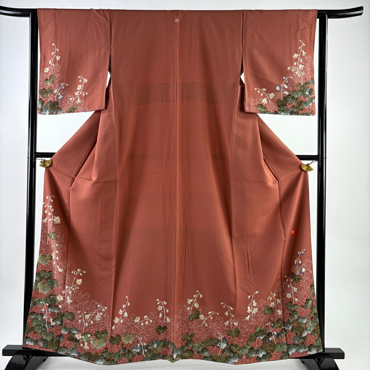 【美品】 訪問着 身丈161.5cm 裄丈63cm S 袷 花井幸子 落款あり 草花 刺繍 金糸 赤茶 正絹 秀品 一つ紋 【中古】 msp50