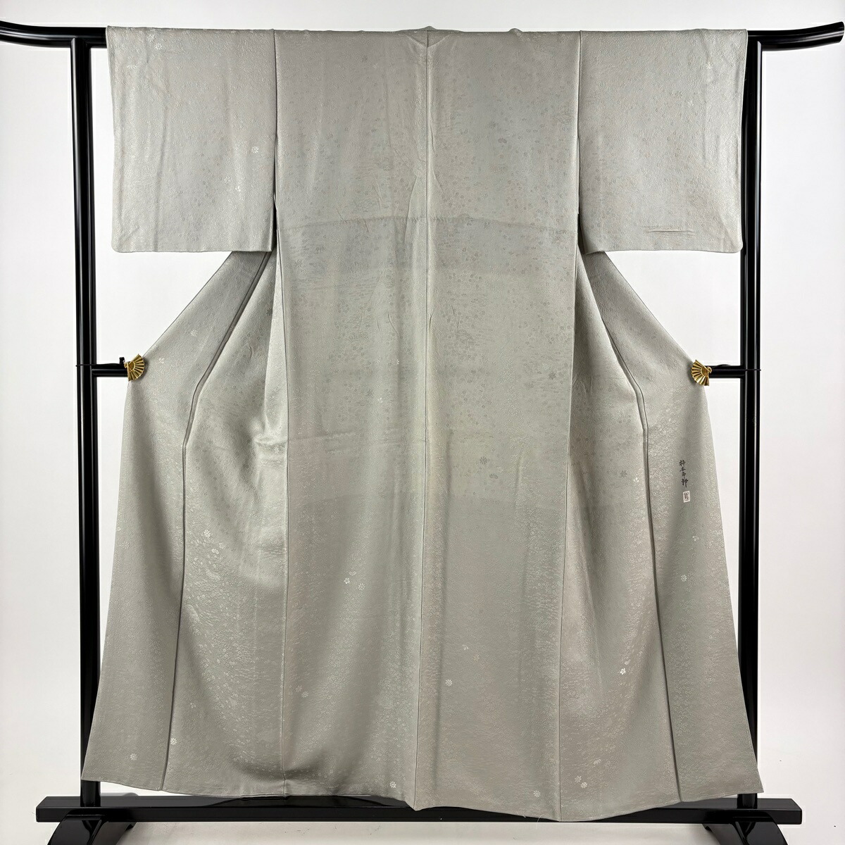 小紋 身丈158cm 裄丈63cm S 袷 柿本市郎 落款あり 地紋 花 灰色 正絹 秀品 一つ紋 【中古】