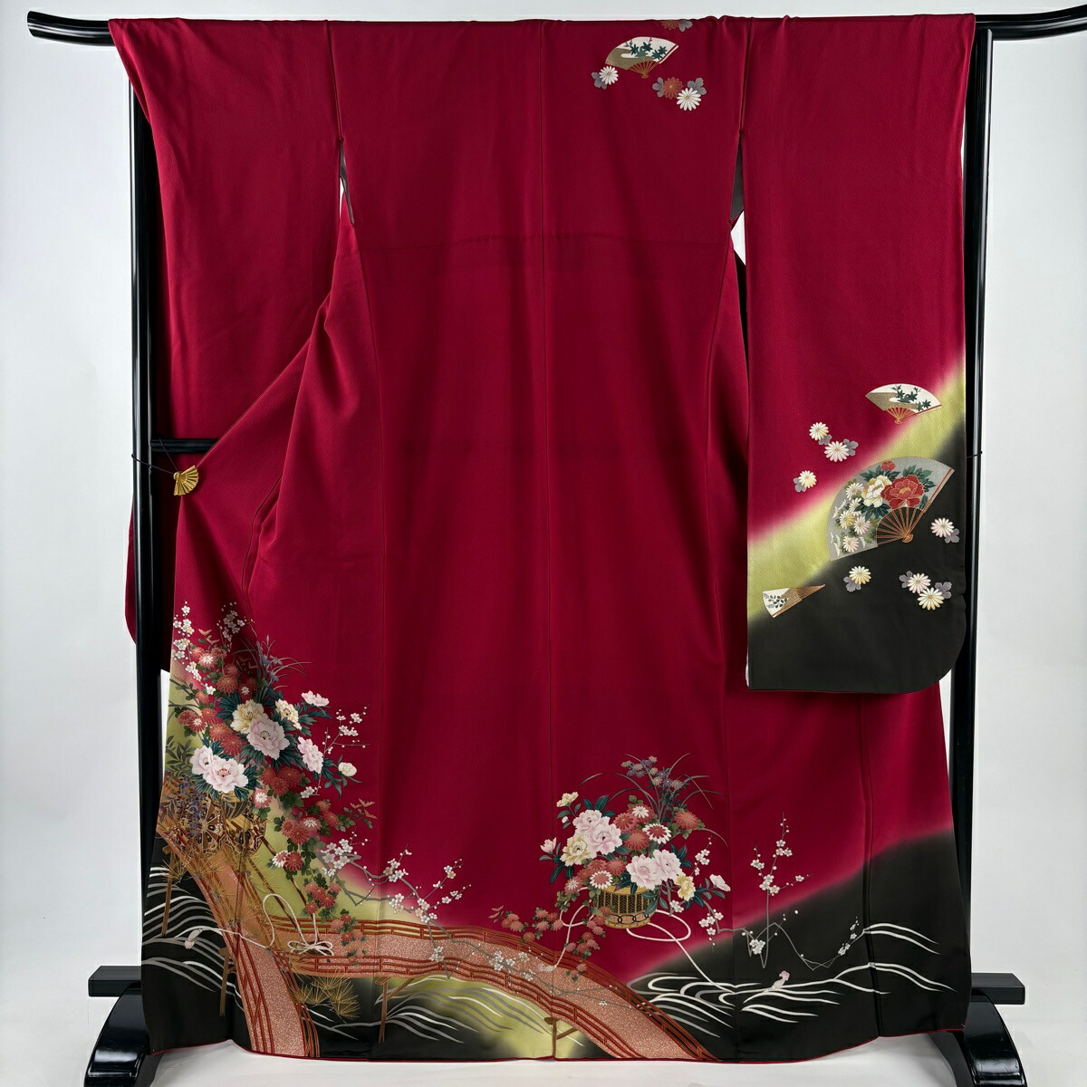 【美品】振袖 身丈169cm 裄丈67cm M 袷 花車 橋 金彩 箔 赤 正絹 秀品 【中古】 msp50