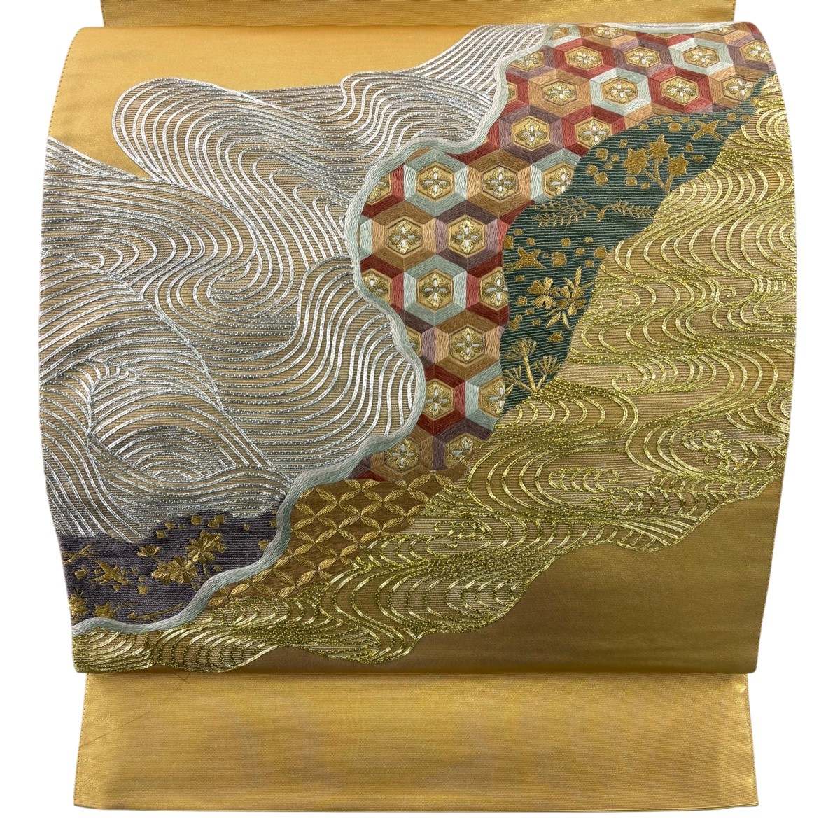 袋帯 秀品 亀甲 流水 金銀糸 刺繍 金色 お太鼓柄 正絹 【中古】