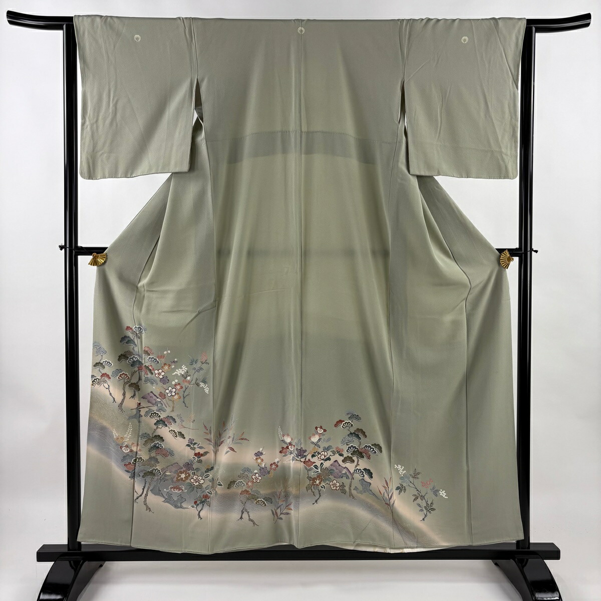 色留袖 身丈155cm 裄丈63.5cm S 袷 松 梅 金彩 灰緑 正絹 秀品 三つ紋 【中古】