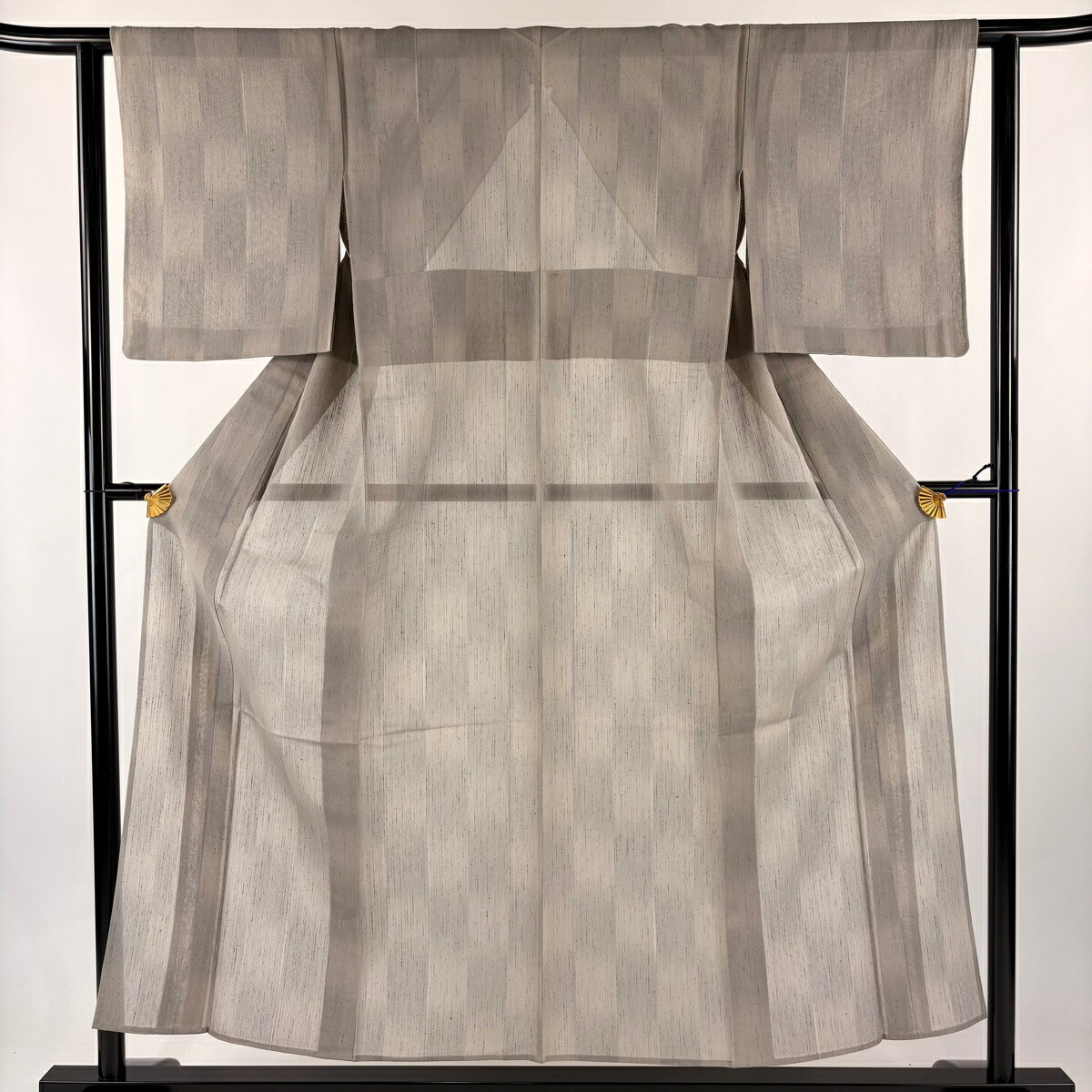 【美品】 小紋 身丈153cm 裄丈61cm S 薄物 夏紬地 鈴乃屋 縞 灰色 正絹 名品 【中古】