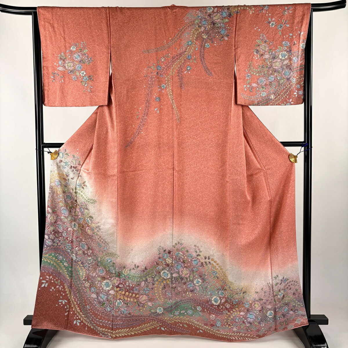 訪問着 身丈164cm 裄丈66cm M 袷 辻が花柄 ぼかし 金彩 ピンクベージュ 正絹 名品 【中古】 msp50