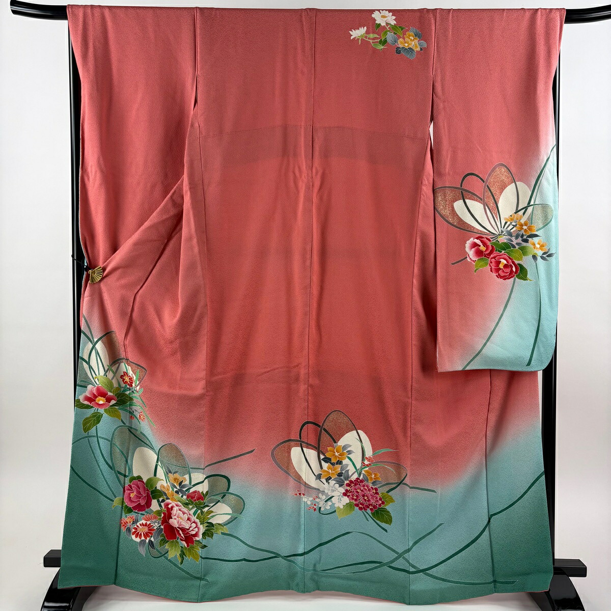 振袖 身丈164cm 裄丈68cm L 袷 椿 牡丹 金彩 ぼかし ピンク 正絹 秀品 【中古】