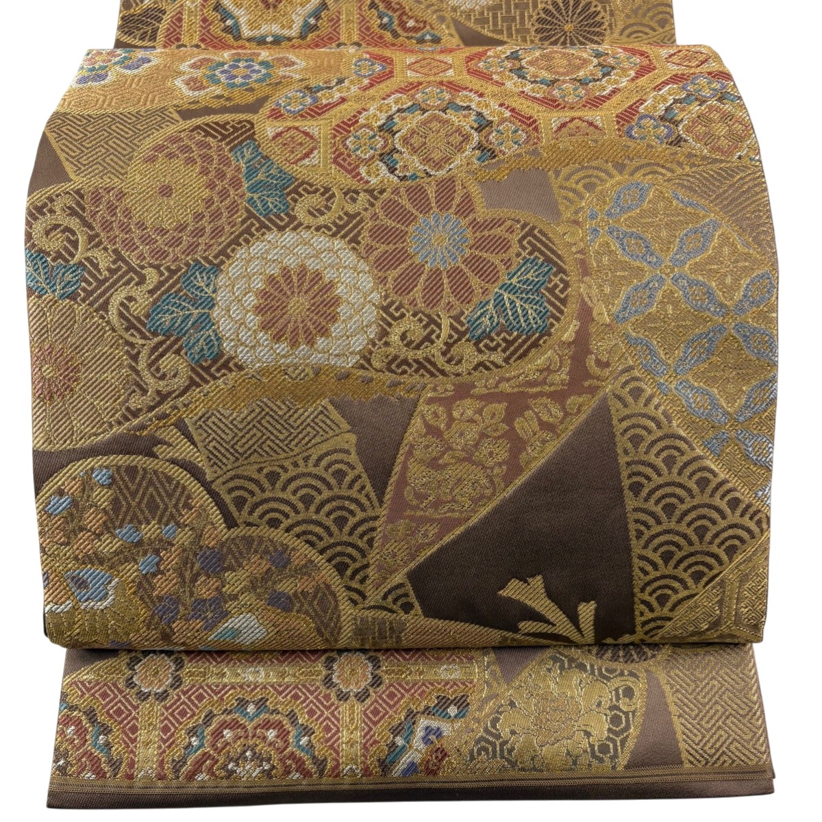 【美品】 袋帯 秀品 関西仕立て 笠松 草花 箔 金糸 茶色 六通 正絹 【中古】
