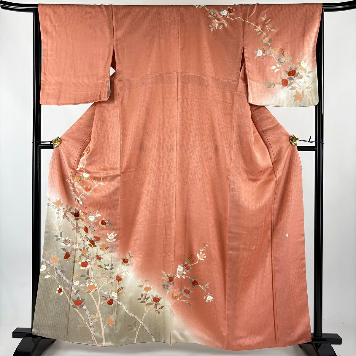 訪問着 身丈162.5cm 裄丈66.5cm M 袷 吾妻徳穂 落款あり 橘 金糸 金彩 サーモンピンク 正絹 名品 【中古】