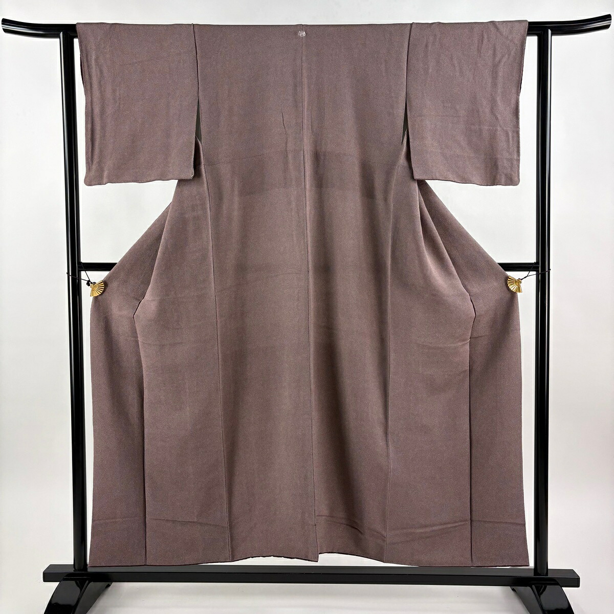 江戸小紋 身丈152cm 裄丈62cm S 袷 落款あり 鮫 縮緬 紫 正絹 秀品 一つ紋 【中古】