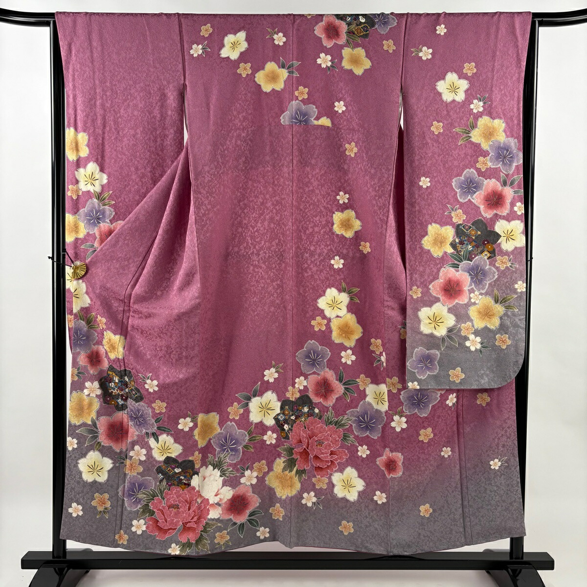 振袖 身丈154.5cm 裄丈65.5cm M 袷 桜 扇 金通し ぼかし 薄紫 正絹 名品 【中古】