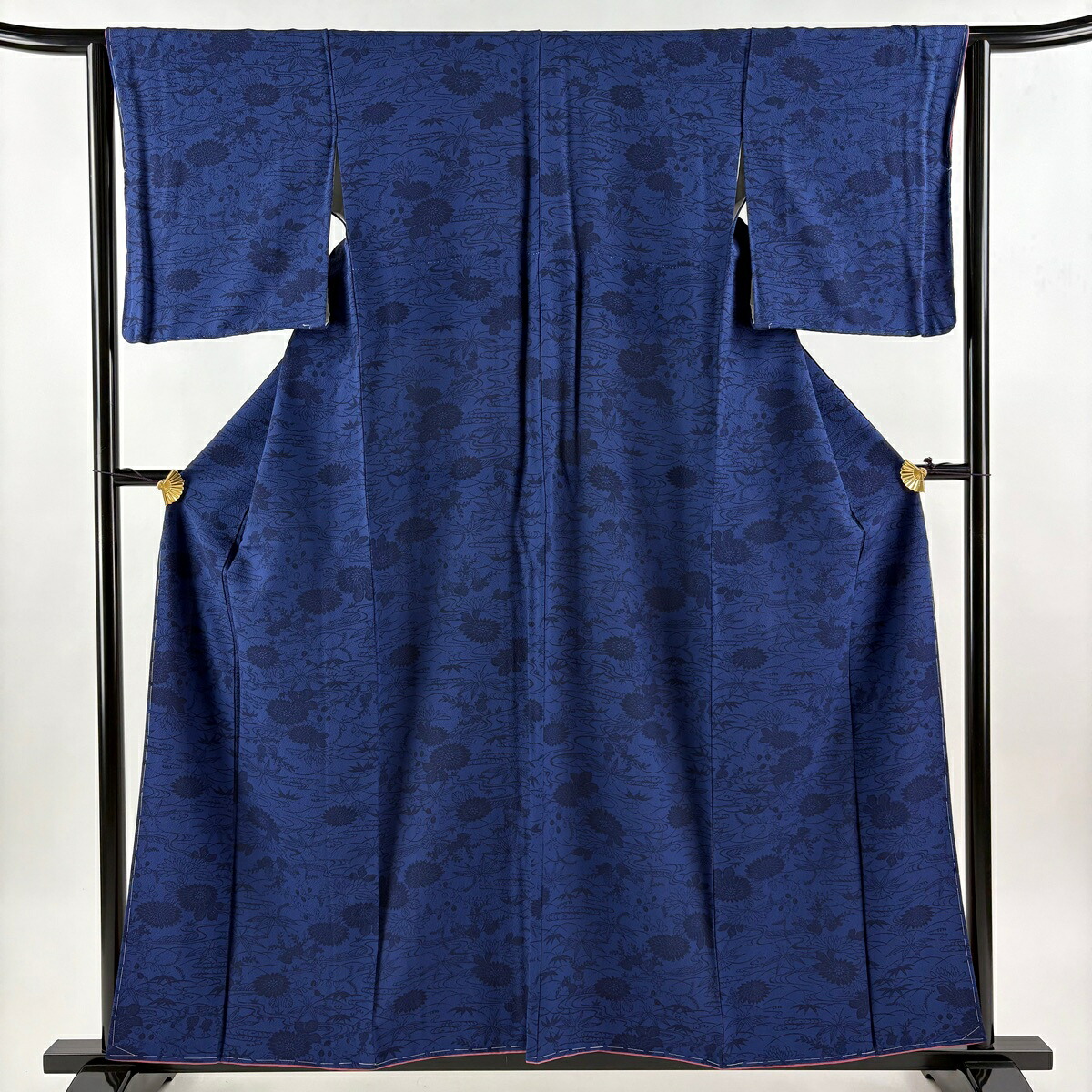 小紋 身丈158.5cm 裄丈63.5cm S 袷 草花 流水 縮緬 藍色 正絹 秀品 【中古】